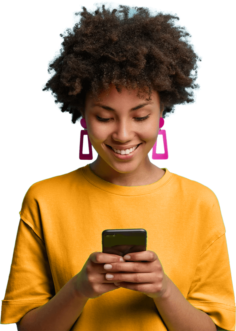 Estudante navegando com internet rápida Giganet